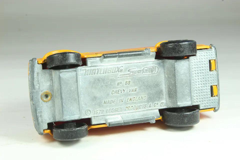 Matchbox Superfast N° 68 Chevy Van England — foto 3 de 3