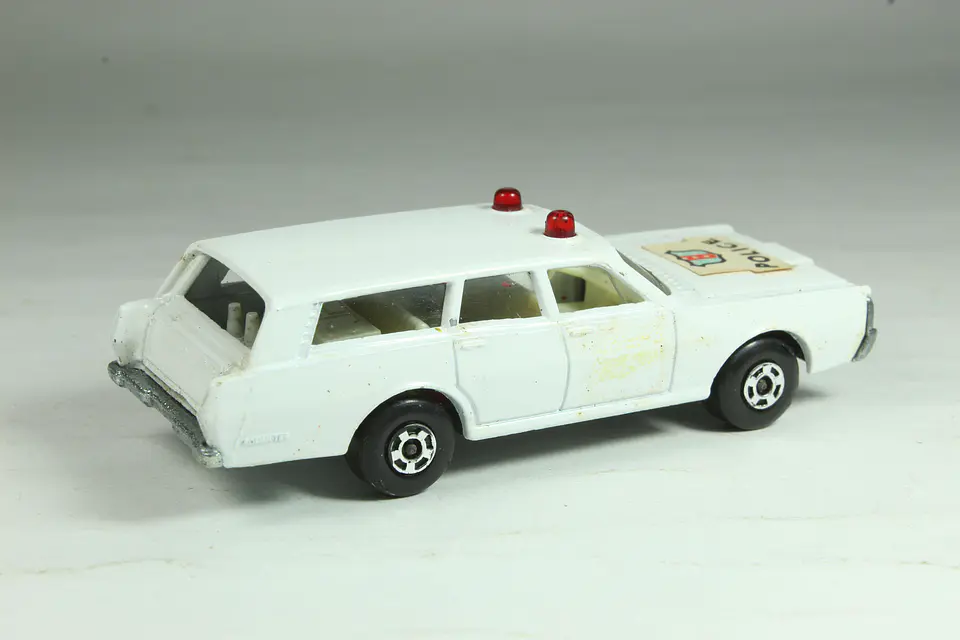 Matchbox Superfast N° 55 Mercury Commuter Police Car England — foto 2 de 3