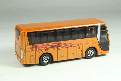 Tomica No. 1 Mitsubishi Fuso Aero Queen (2008) Vietnam