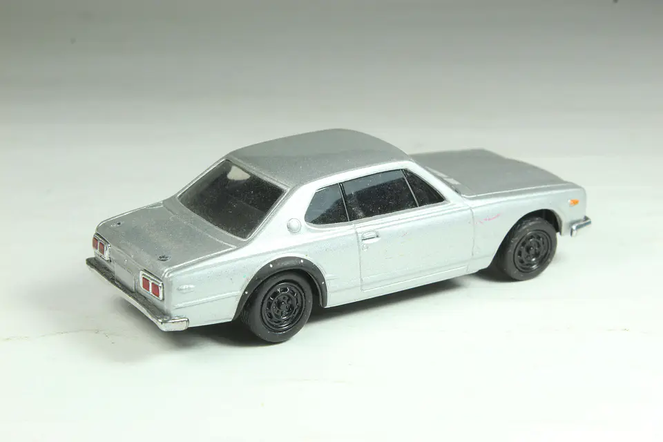 Konami Nissan Skyline GT-R (KPGC10) — foto 2 de 3