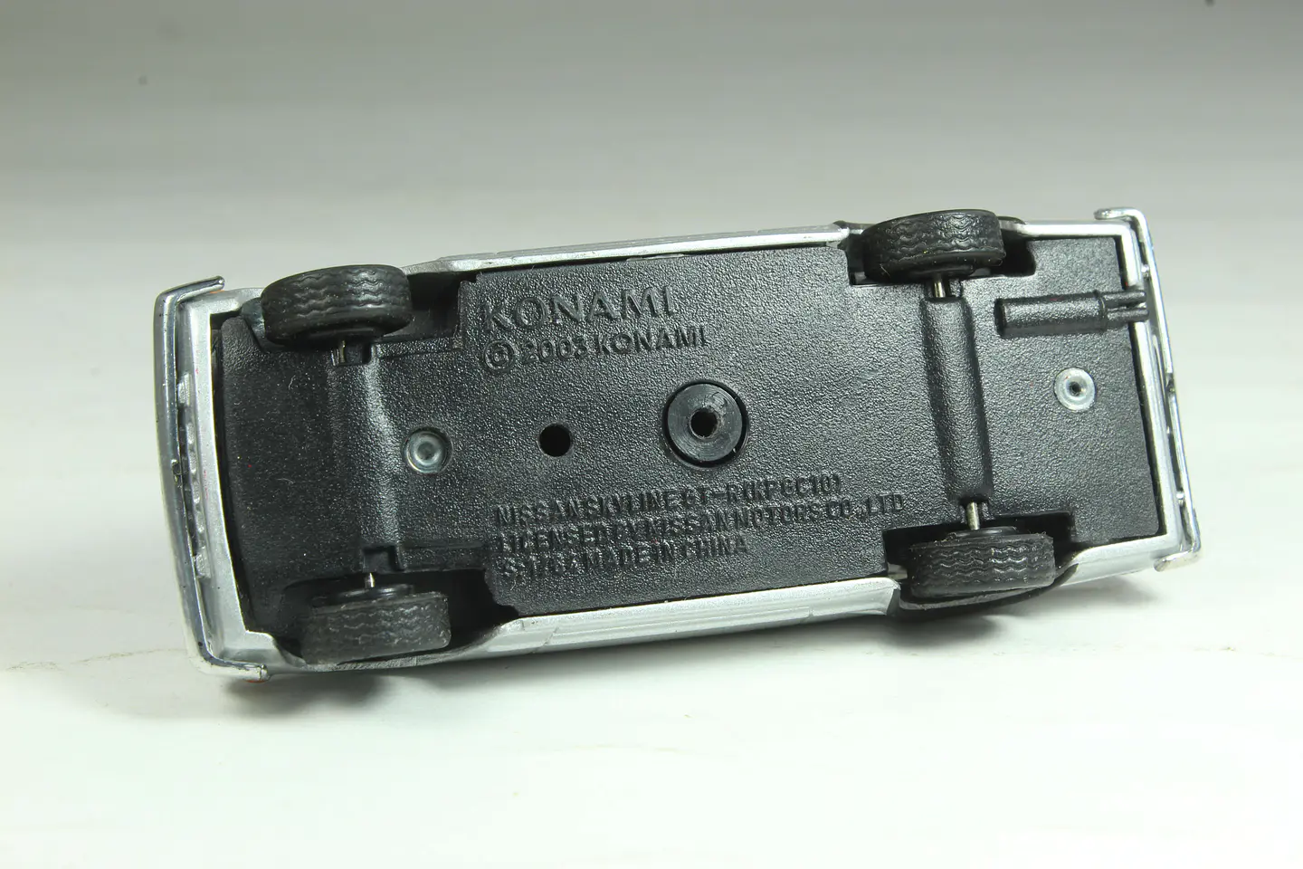 Konami Nissan Skyline GT-R (KPGC10) — foto 3 de 3