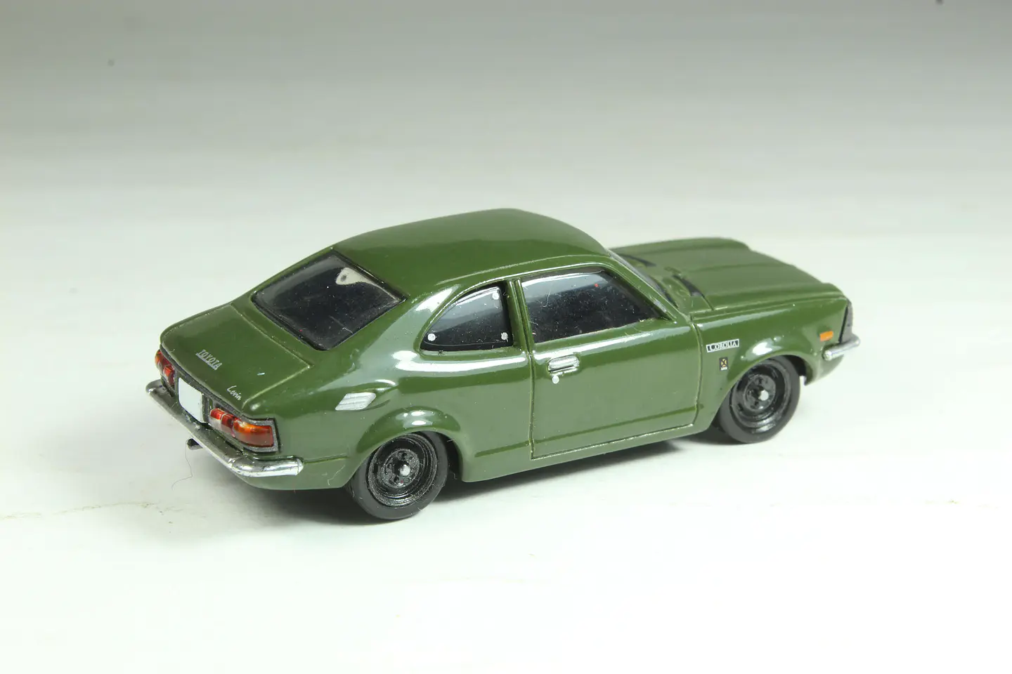 Konami Toyota Corolla Levin (TE27) — foto 2 de 3