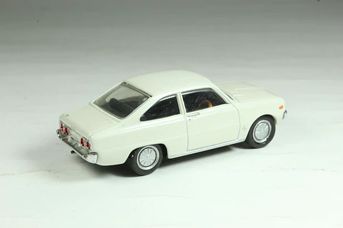 Konami Mazda Familia Rotary Coupe (M10A)