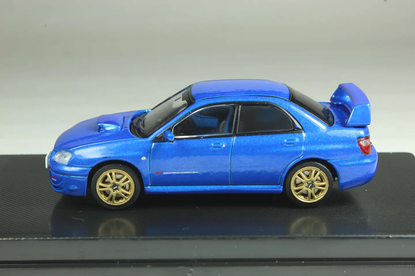 DeAgostini N° 86 Subaru Impreza WRX STi (GDB) 2002 — foto 2 de 3