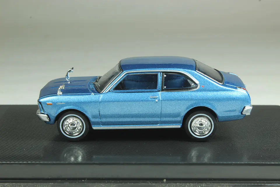 DeAgostini N° 43 Toyota Carina (TA12) 1970 — foto 2 de 3