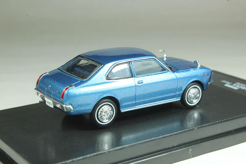 DeAgostini N° 43 Toyota Carina (TA12) 1970 — foto 3 de 3