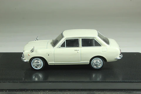 DeAgostini N° 45 Datsun Sunny (B10) 1966