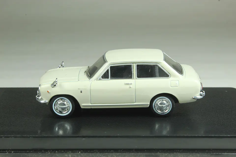 DeAgostini N° 45 Datsun Sunny (B10) 1966 — foto 2 de 3