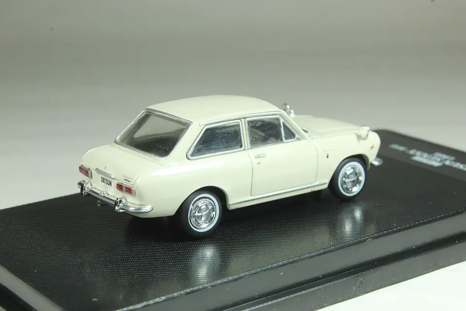 DeAgostini N° 45 Datsun Sunny (B10) 1966 — foto 3 de 3