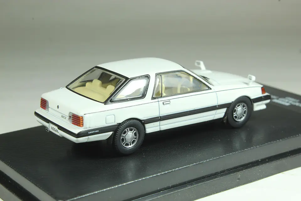 DeAgostini N° 50 Nissan Leopard (HF30) 1980 — foto 3 de 3