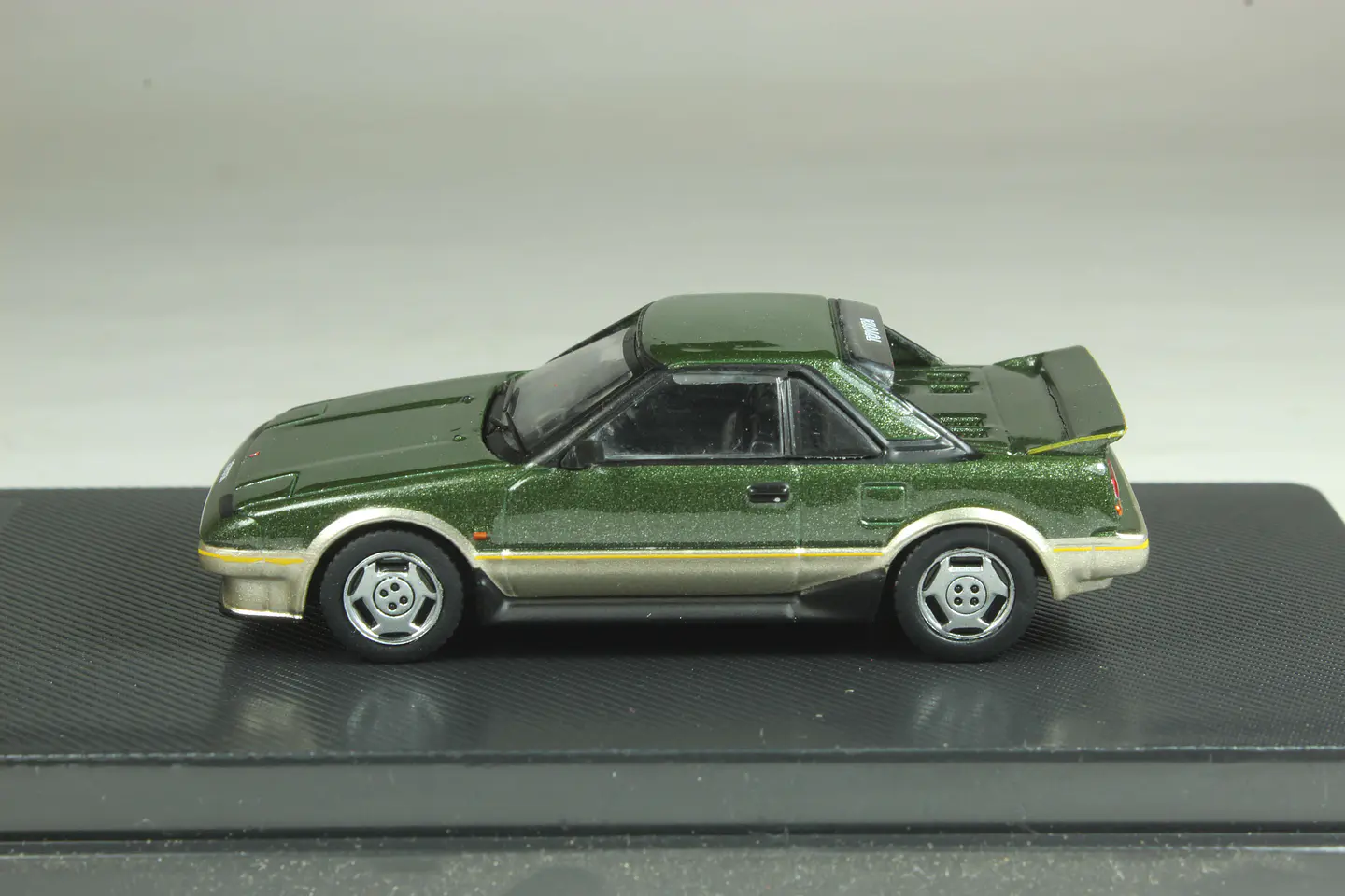 DeAgostini N° 47 Toyota MR2 (AW11) 1984 — foto 2 de 3