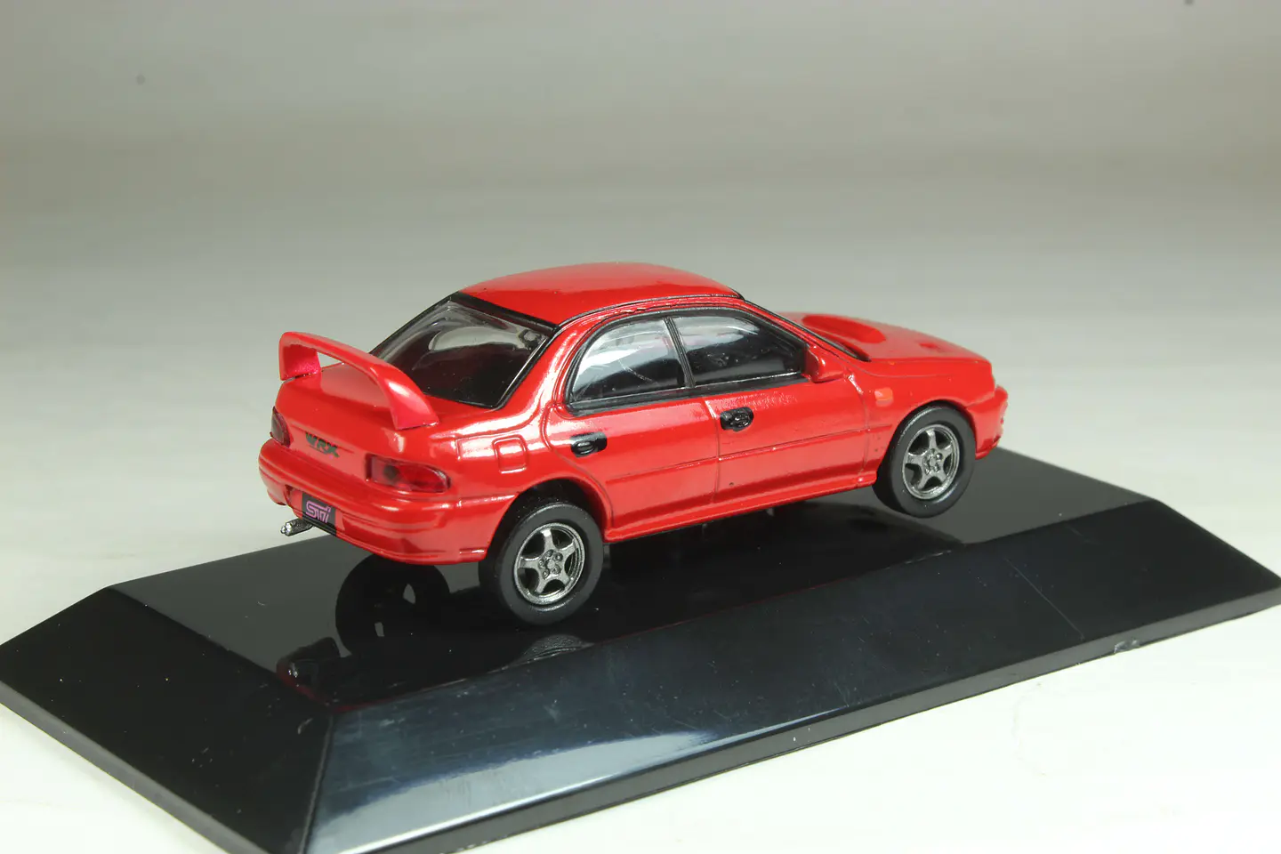 CM's Subaru Impreza WRX Sti GC8 — foto 3 de 3