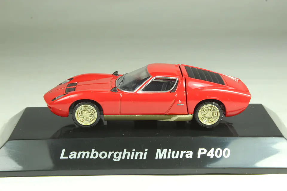 CM's Lamborghini Miura P400 — foto 2 de 3