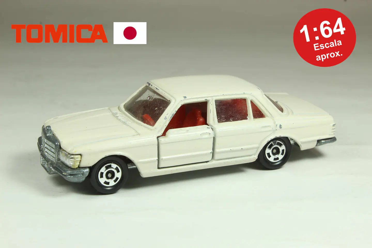 Tomica No. F7 Mercedes-Benz 450SEL Japan — foto 1 de 3