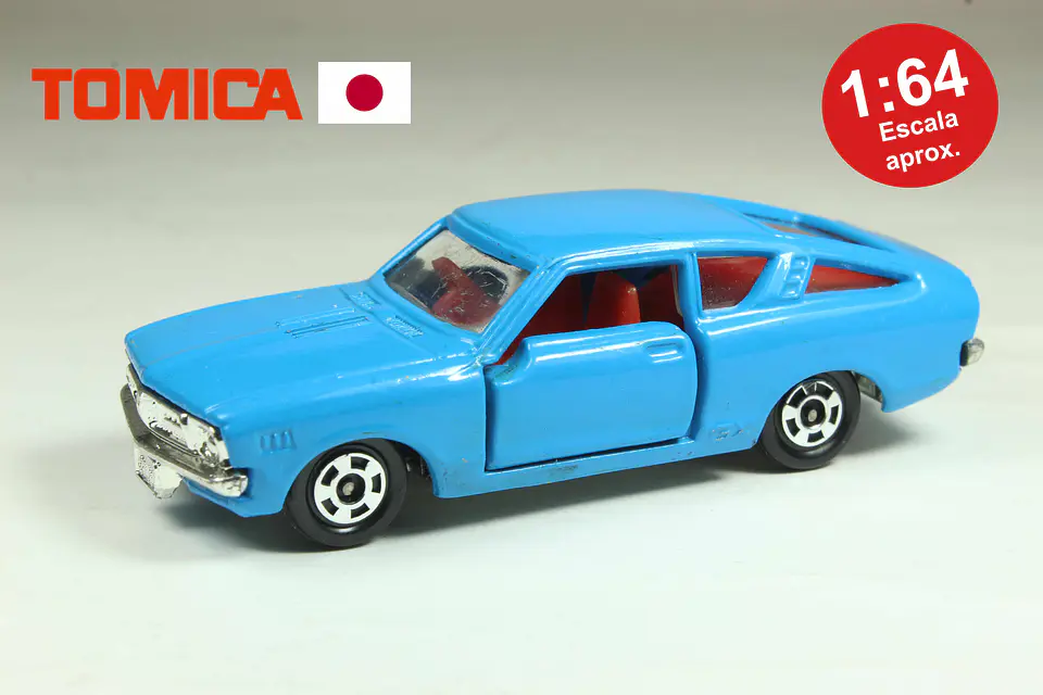 Tomica No. 8 Nissan Sunny Excellent 1400GX Japan — foto 1 de 3