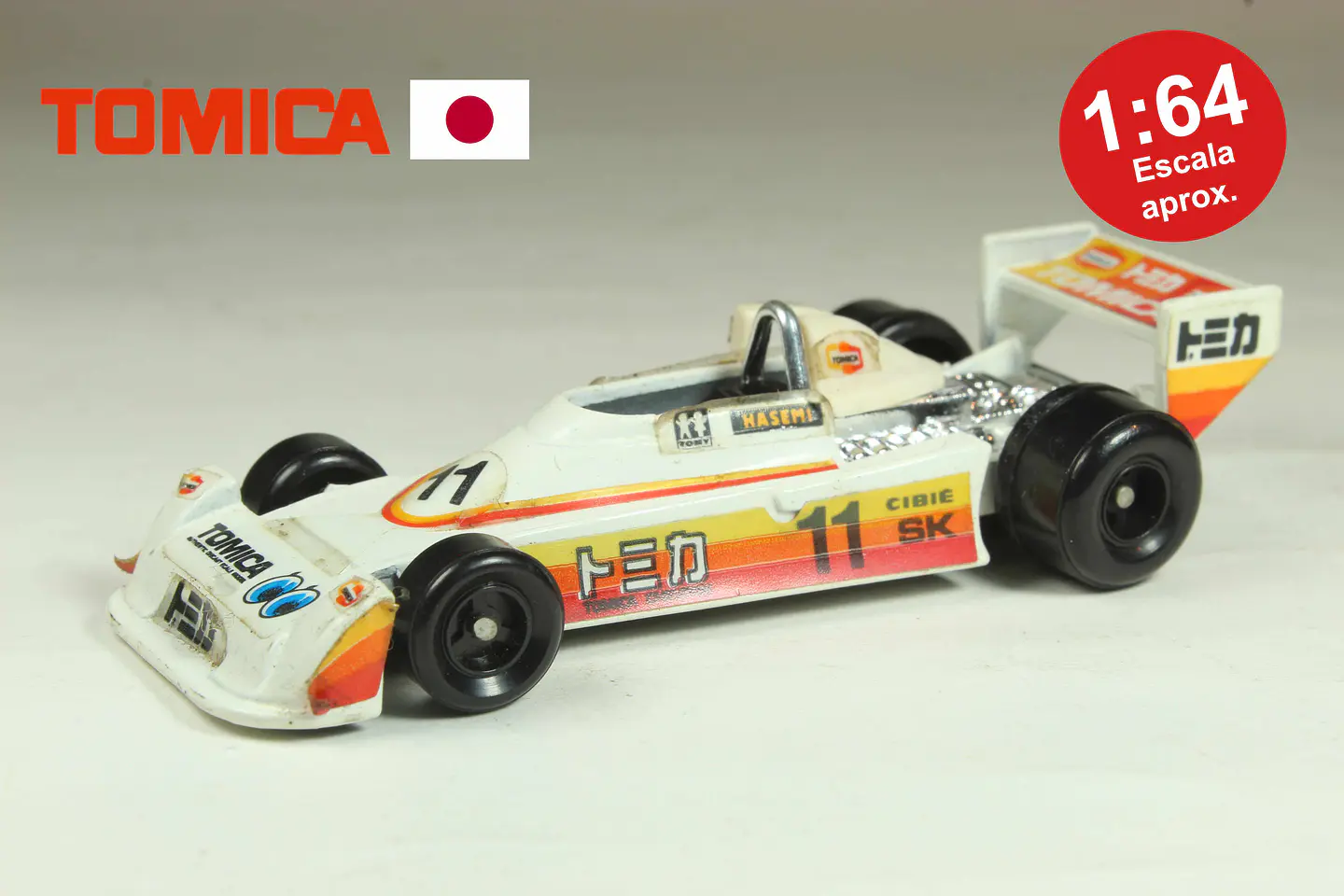Tomica No. F69 Tomica Chevron BMW Japan — foto 1 de 3