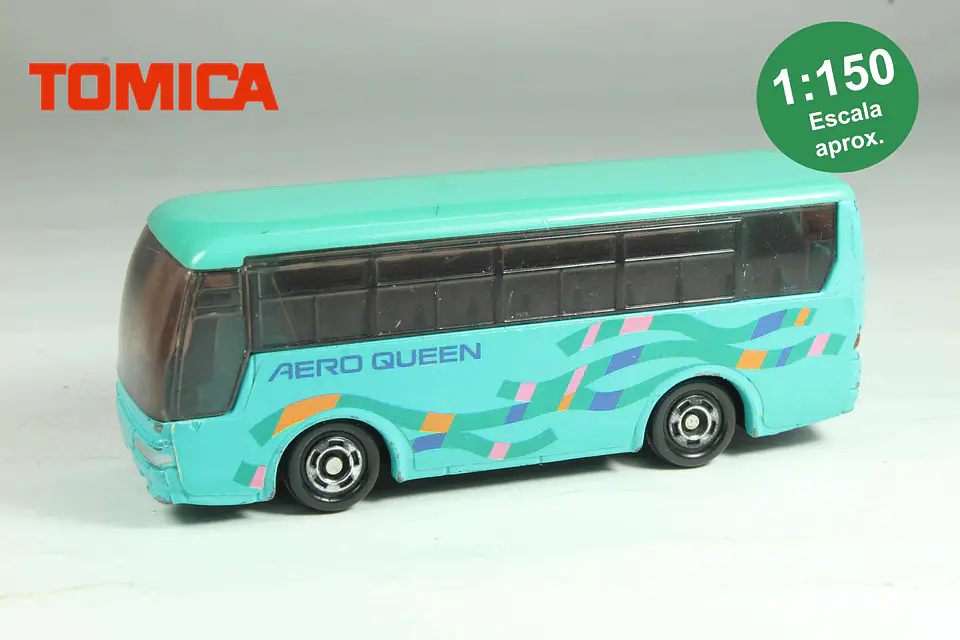 Tomica No. 1 Mitsubishi Fuso Aero Queen (2000) China — foto 1 de 3