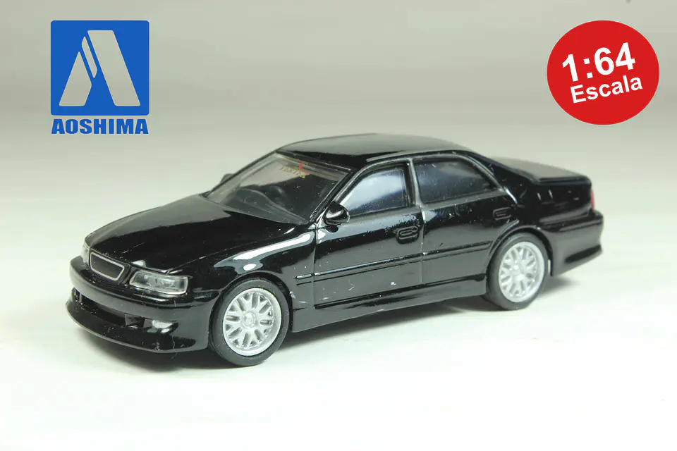 Aoshima Vertex JZX100 Toyota Chaser — foto 1 de 3