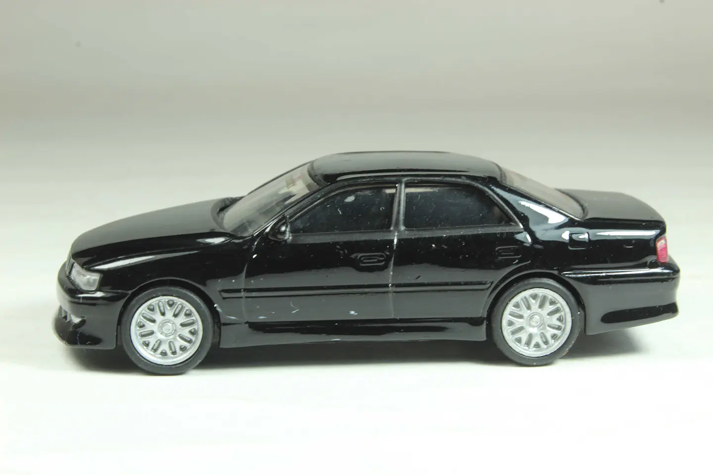 Aoshima Vertex JZX100 Toyota Chaser — foto 2 de 3
