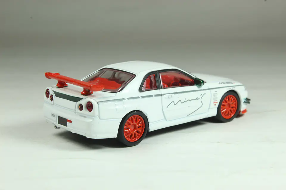 Aoshima Mine's BNR34 Nissan Skyline GT-R — foto 3 de 3