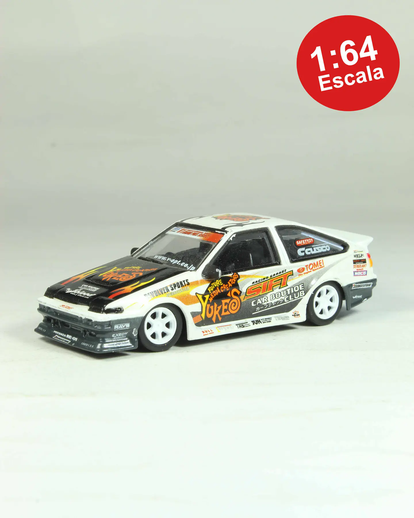 Hot Works Toyota Sprinter Trueno (AE86)  — foto 1 de 4