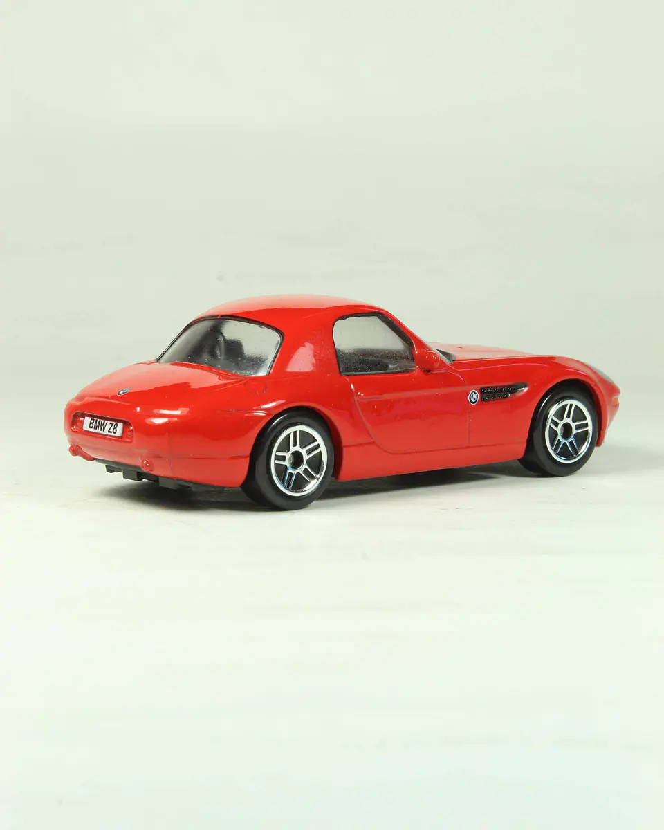 Realtoy BMW Z8 Coupe — foto 2 de 3