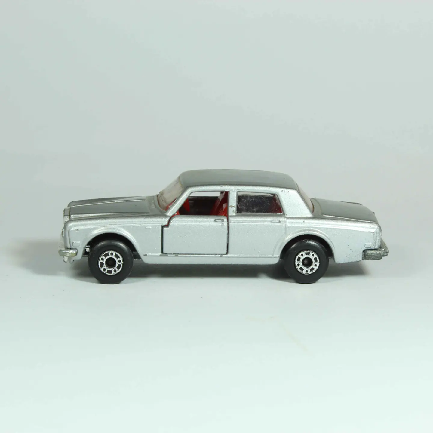 Matchbox Superfast N° 39 Rolls-Royce Silver Shadow II England — foto 2 de 4