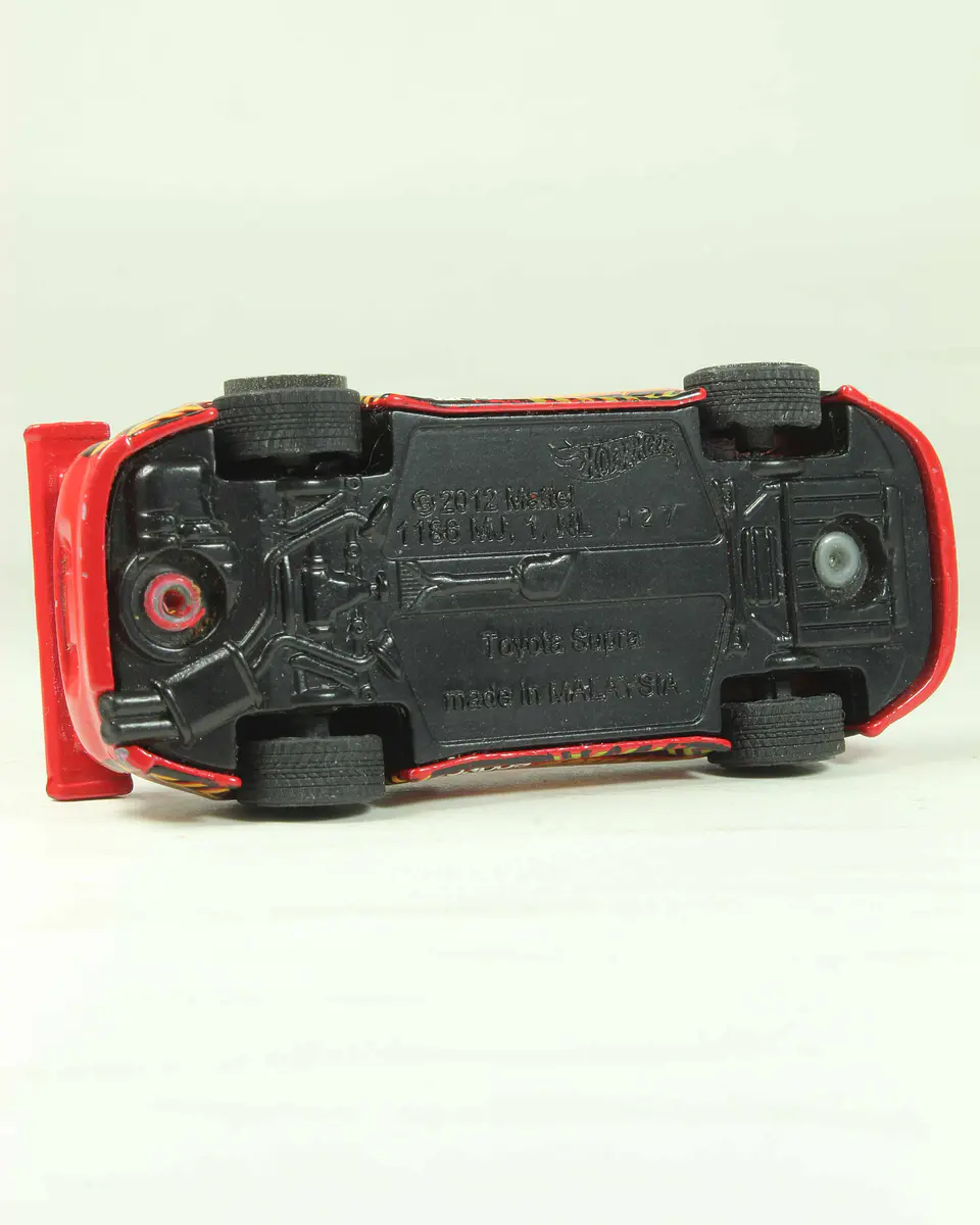 Hot Wheels Toyota Supra — foto 3 de 3