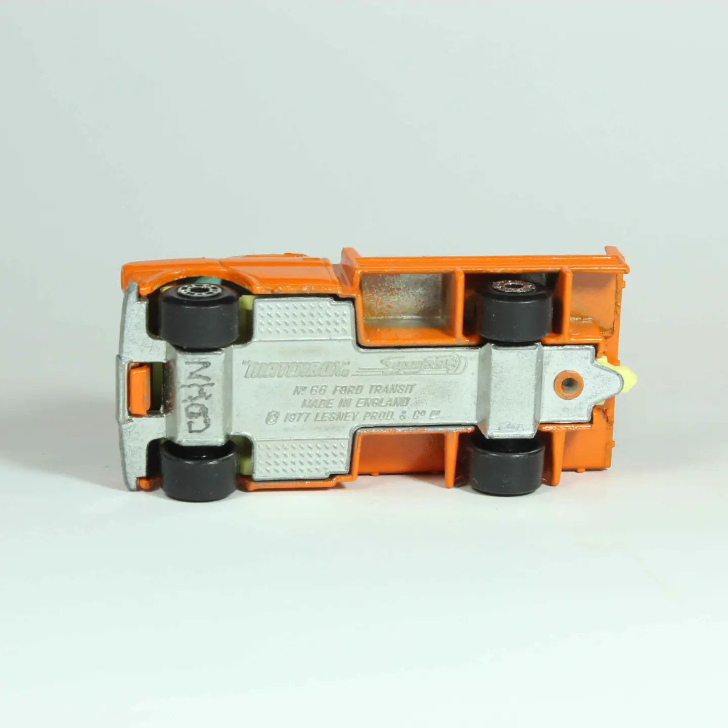 Matchbox Superfast N° 66 Ford Transit England — foto 4 de 4