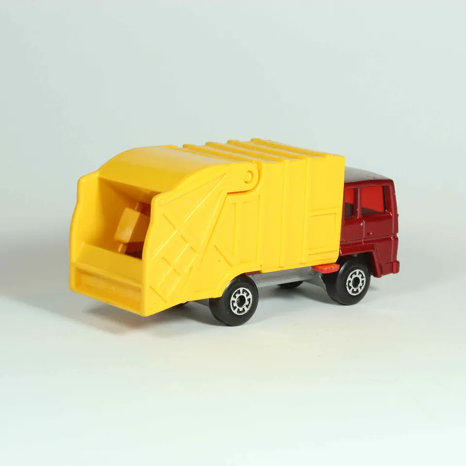 Matchbox Superfast N° 36 Refuse Truck England — foto 3 de 4