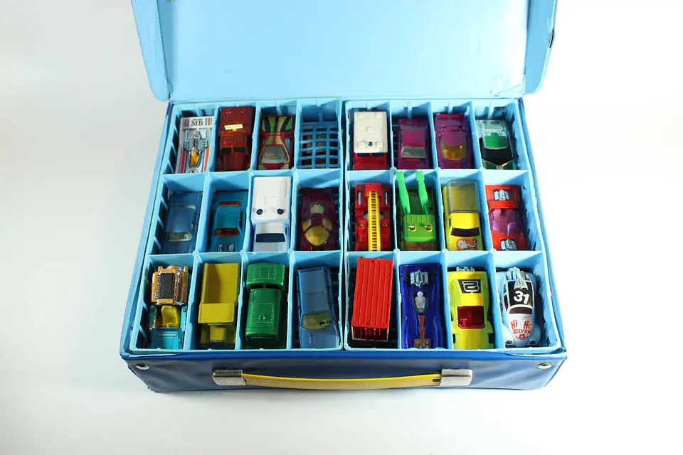 Matchbox Superfast Carry Case (48 autos) England — foto 2 de 5