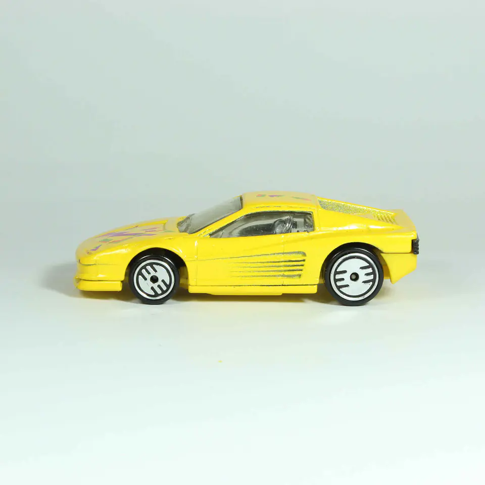 Hot Wheels Ferrari Testarossa Malaysia — foto 2 de 4