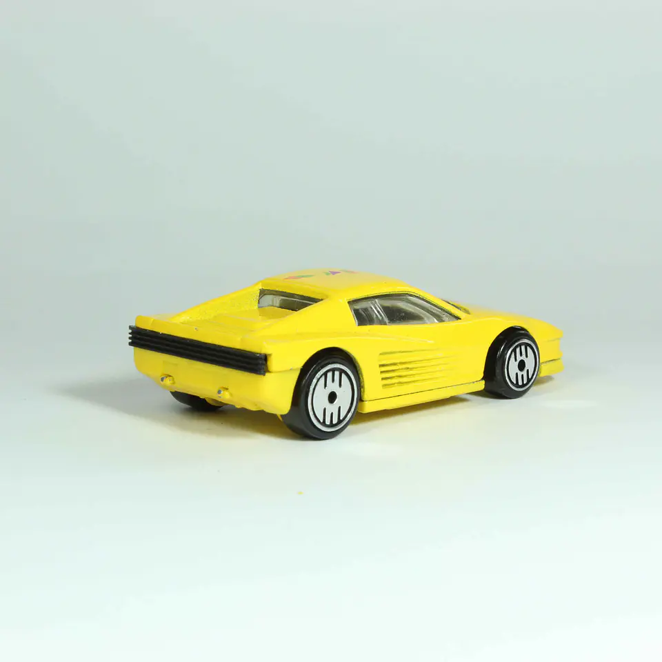 Hot Wheels Ferrari Testarossa Malaysia — foto 3 de 4