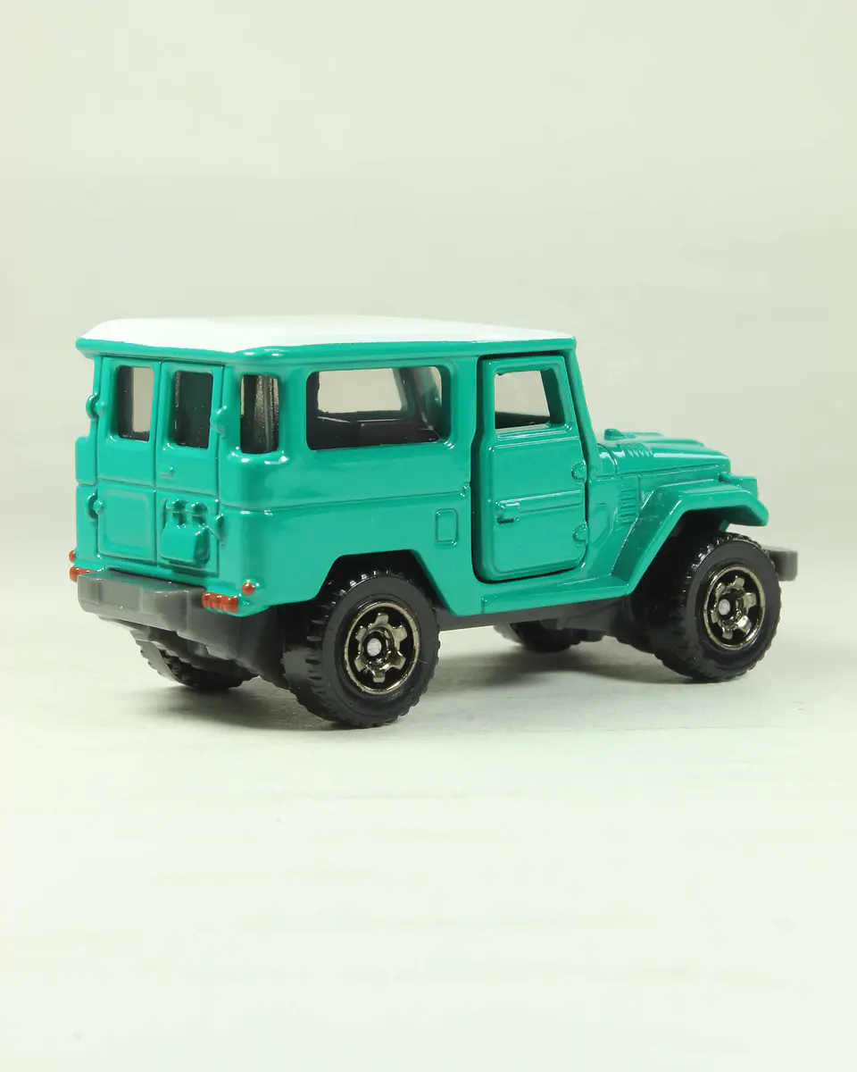 Matchbox Toyota FJ40 — foto 3 de 4
