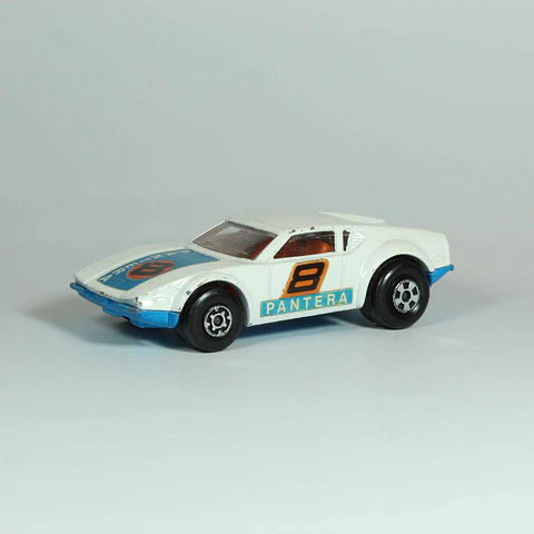 Matchbox Superfast N° 8 De Tomaso Pantera England