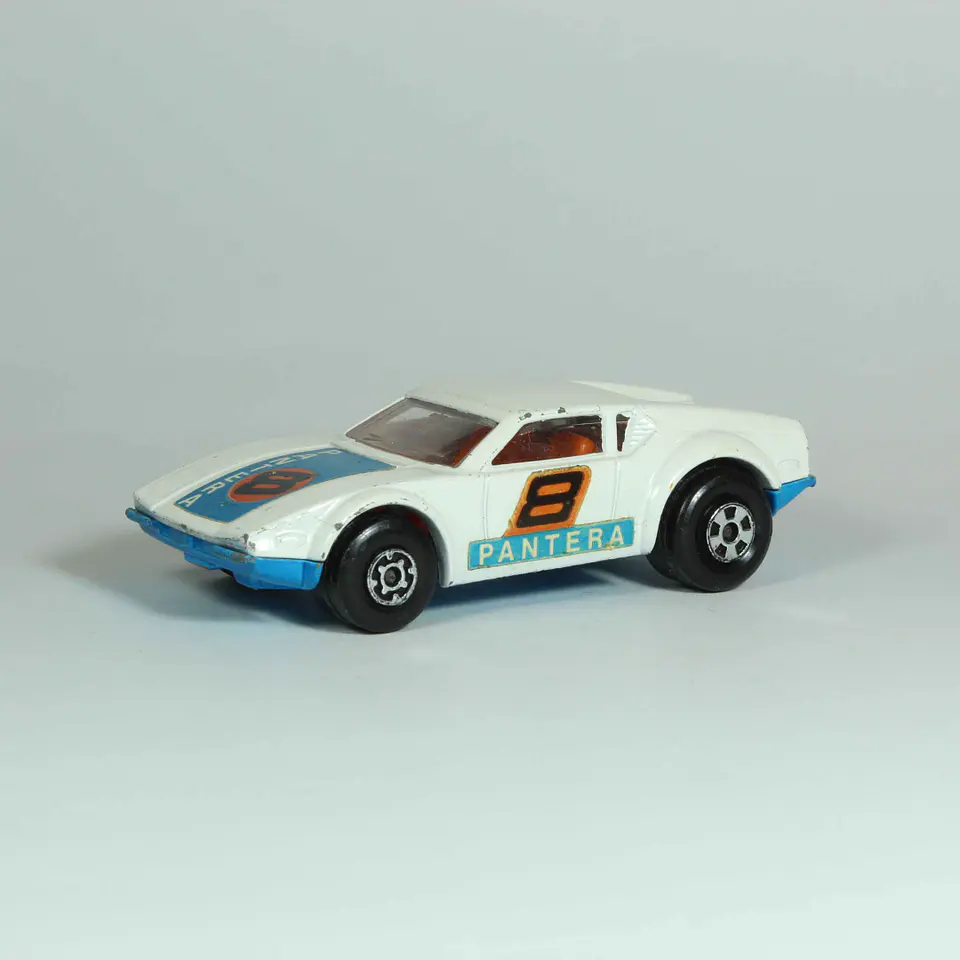 Matchbox Superfast N° 8 De Tomaso Pantera England — foto 1 de 4