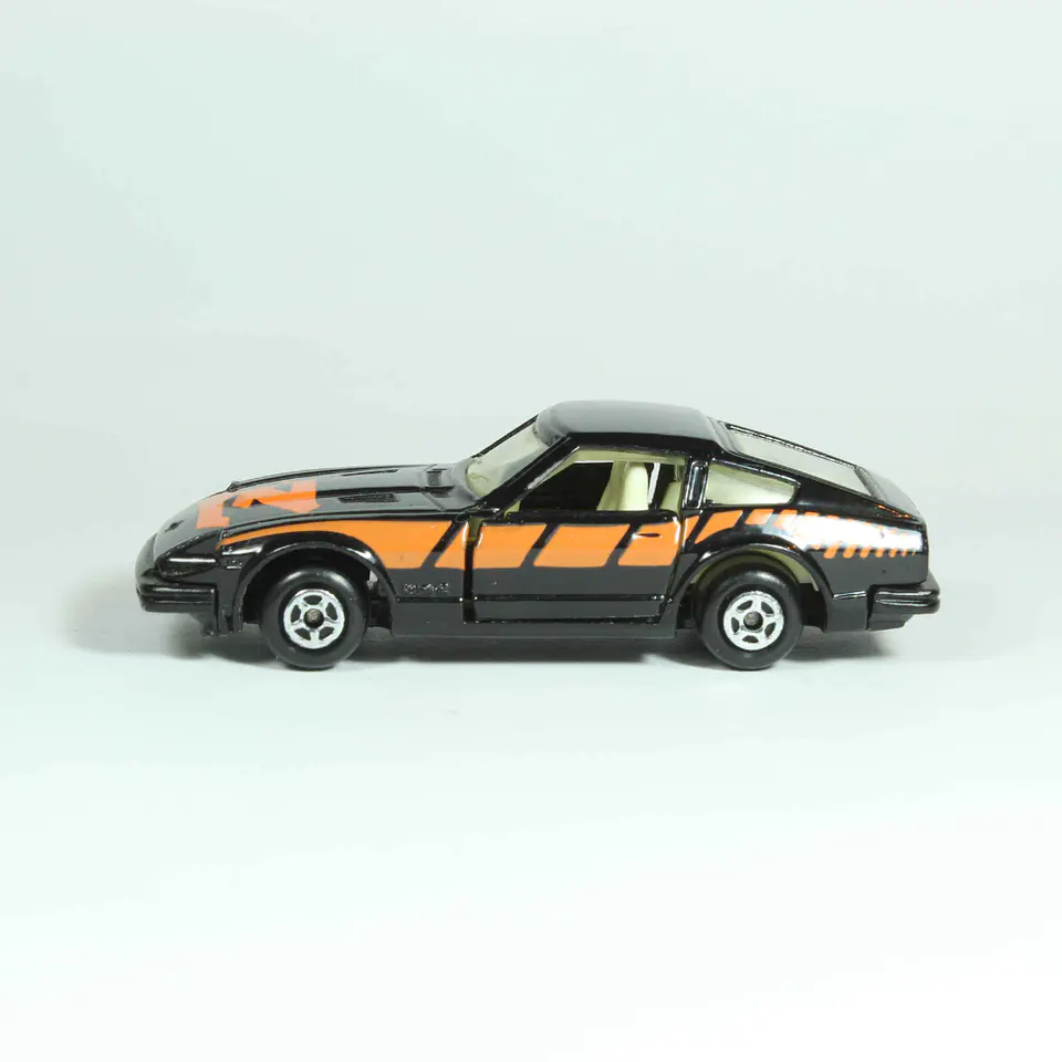 Matchbox Superfast N° 24 Datsun 280 ZX Hong Kong — foto 2 de 4