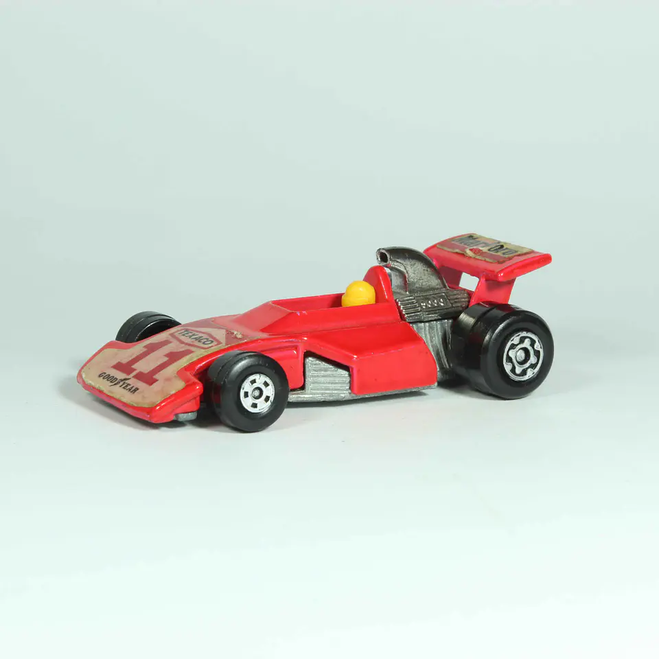 Matchbox Superfast N° 36 Formula 5000 England — foto 1 de 4