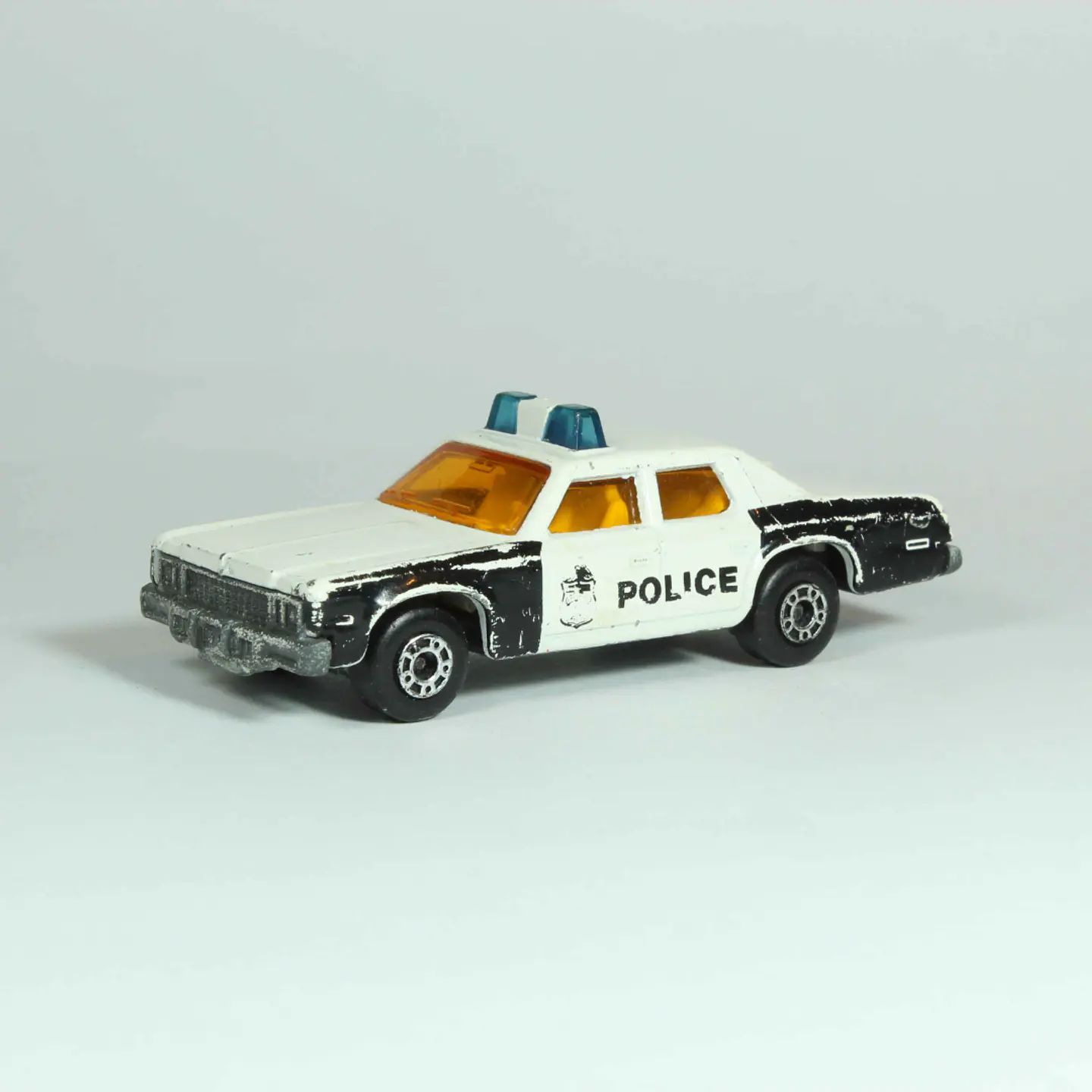 Matchbox Superfast N° 10 Plymouth Police Car England — foto 1 de 4