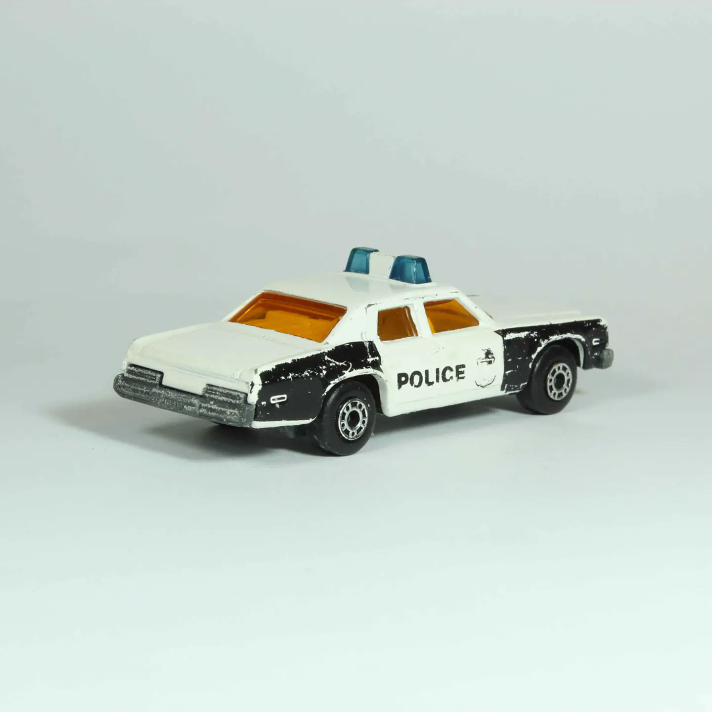 Matchbox Superfast N° 10 Plymouth Police Car England — foto 3 de 4