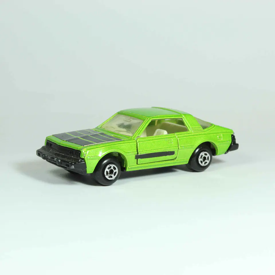 Matchbox Superfast N° 79 Mitsubishi Galant Hong Kong — foto 1 de 4