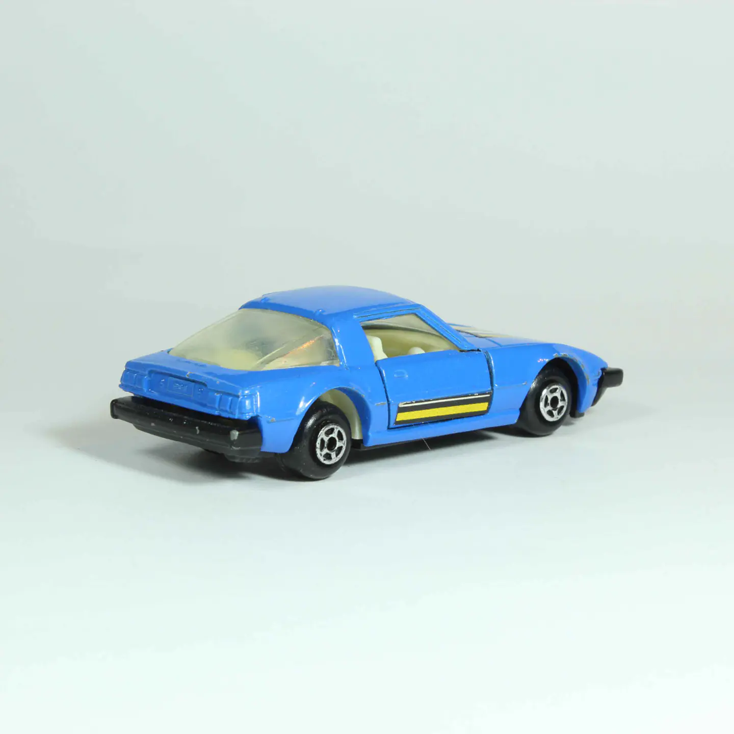 Matchbox Superfast N° 76 Mazda RX-7 Hong Kong — foto 3 de 4