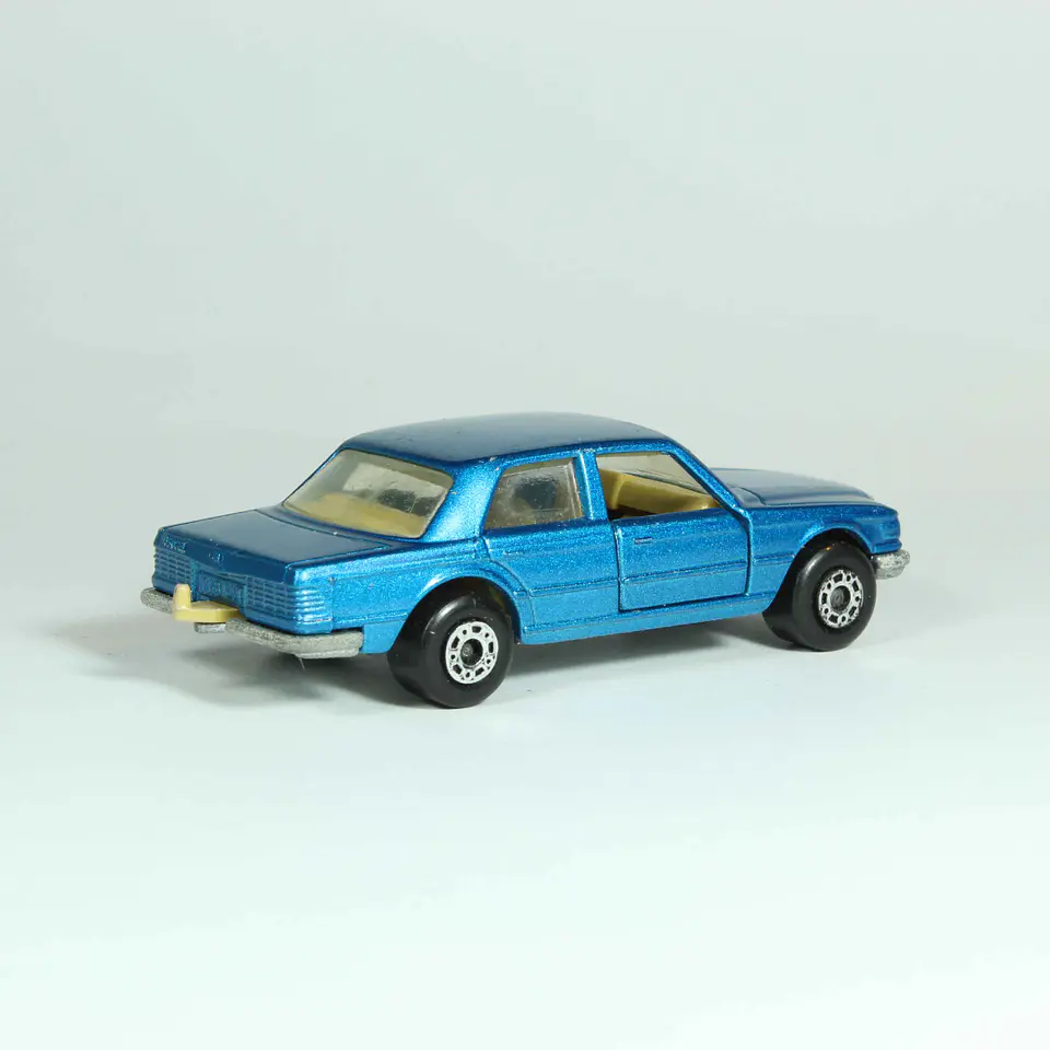 Matchbox Superfast N° 56 Mercedes 450 SEL England — foto 3 de 4