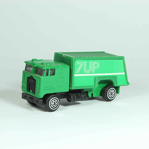 Yatming Camion 7up Hong Kong