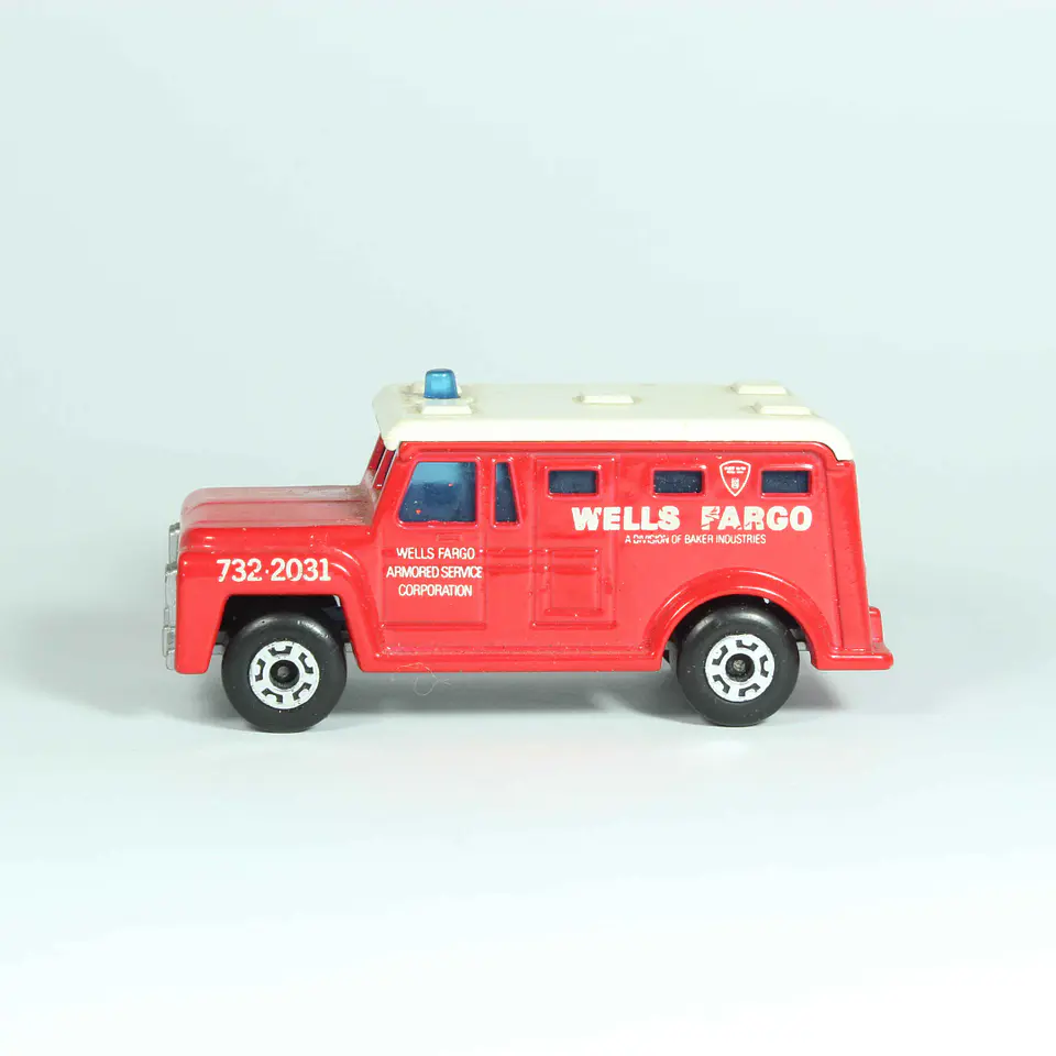 Matchbox Superfast N° 69 Armored Truck England — foto 2 de 4