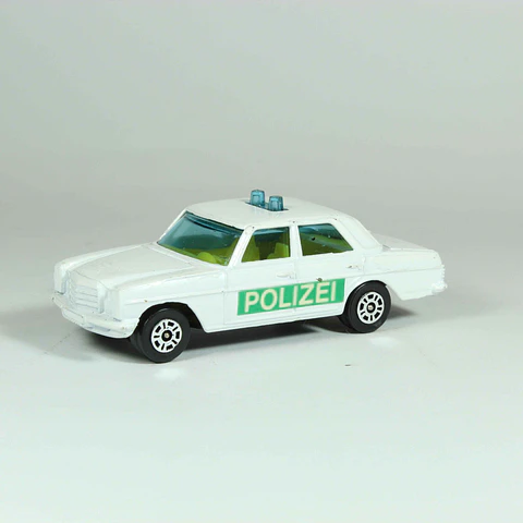 Corgi Juniors Mercedes Benz 240D Polizei Gt. Britain