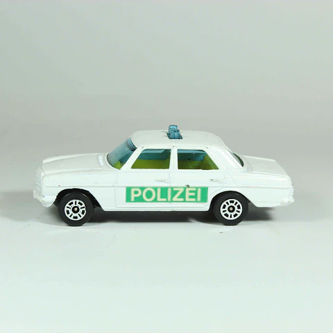 Corgi Juniors Mercedes Benz 240D Polizei Gt. Britain