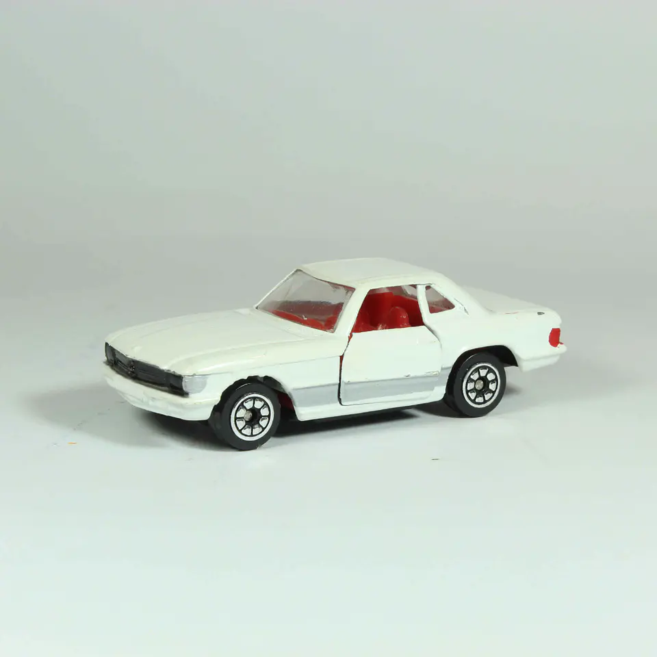 Corgi Mercedes Benz 500SL China — foto 1 de 4