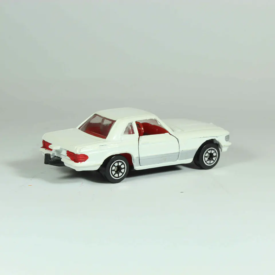 Corgi Mercedes Benz 500SL China — foto 3 de 4