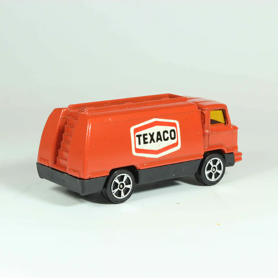 Corgi Juniors Petrol Tanker Gt. Britain — foto 3 de 4